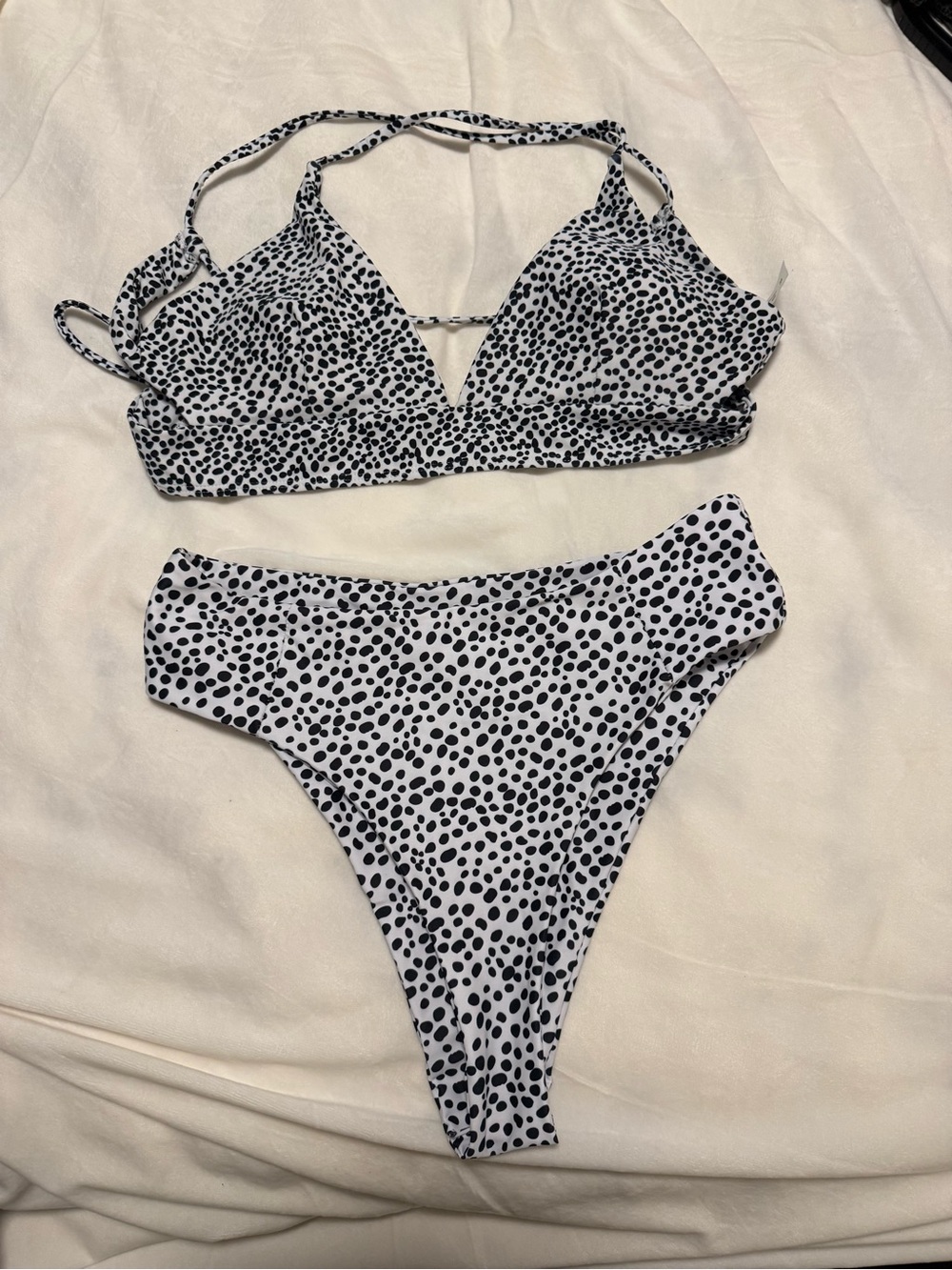 SHEIN Black & White Spotted Triangle Bikini Set